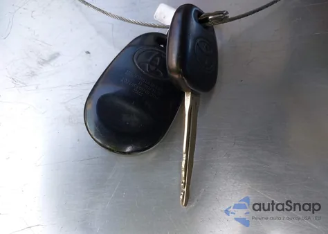 2004 Toyota Sienna Le from USA, damaged, VIN 5TDZA23C74S082785